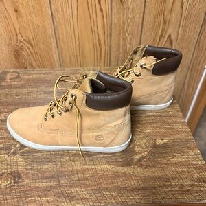 Timberland Boots Womens Tan Leather High Top Ankle Boots 9.5 Combat Sneakers
